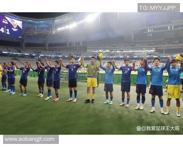 足球明星畅谈中国足球发展现状与未来潜力的深度对话